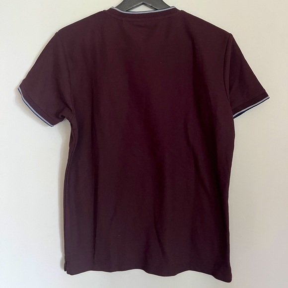 Maroon Cotton-Knit Uniqlo Shirt- Slim Fit Medium - Picture 2 of 3